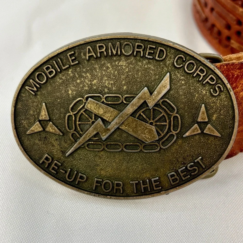 Vintage Mobile Armored Corps Belt Buckle Army Military Tooled Leather Belt‎ 42